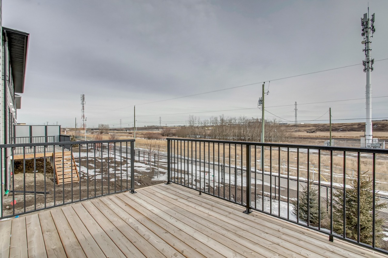 Listing Image 45