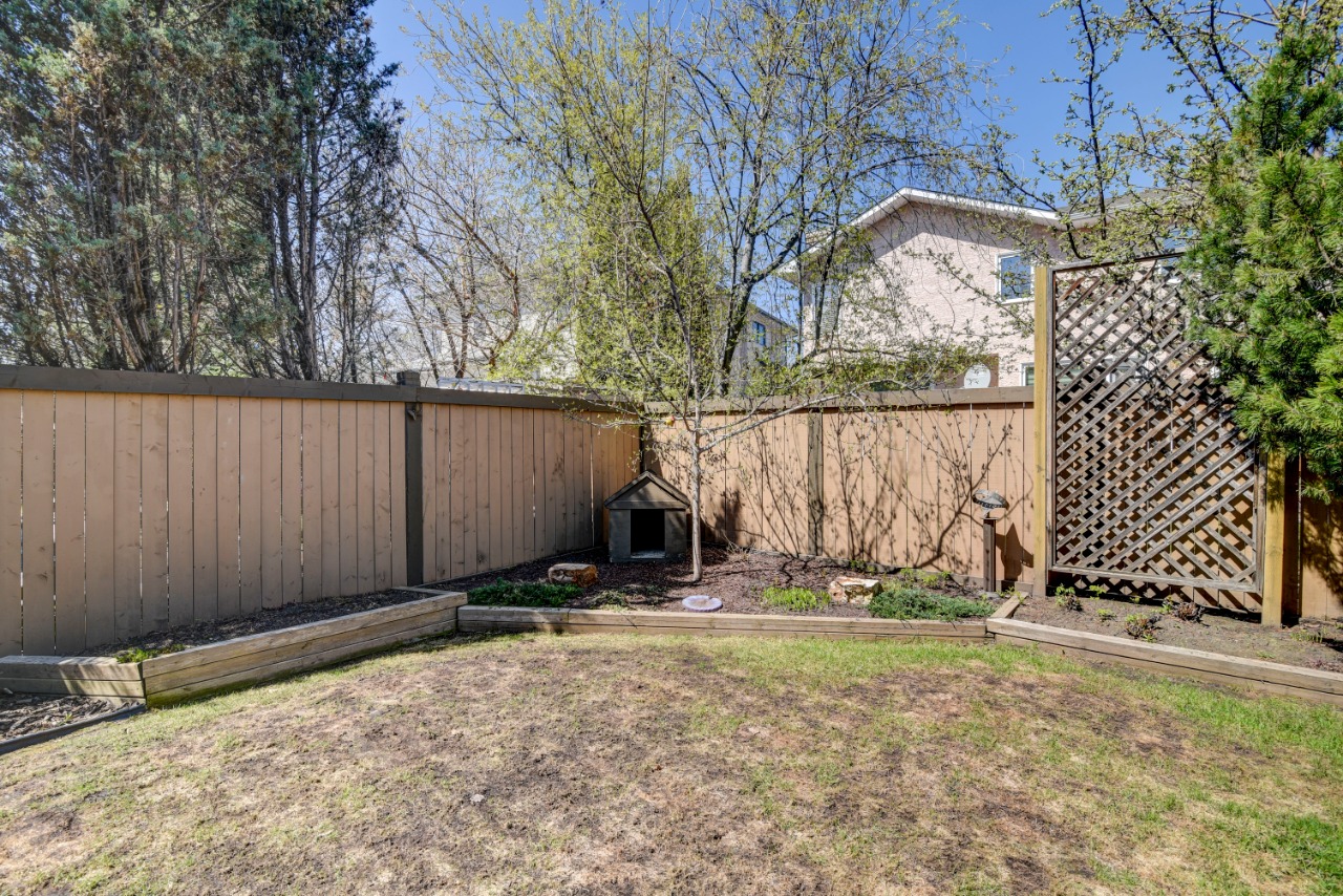 Listing Image 44
