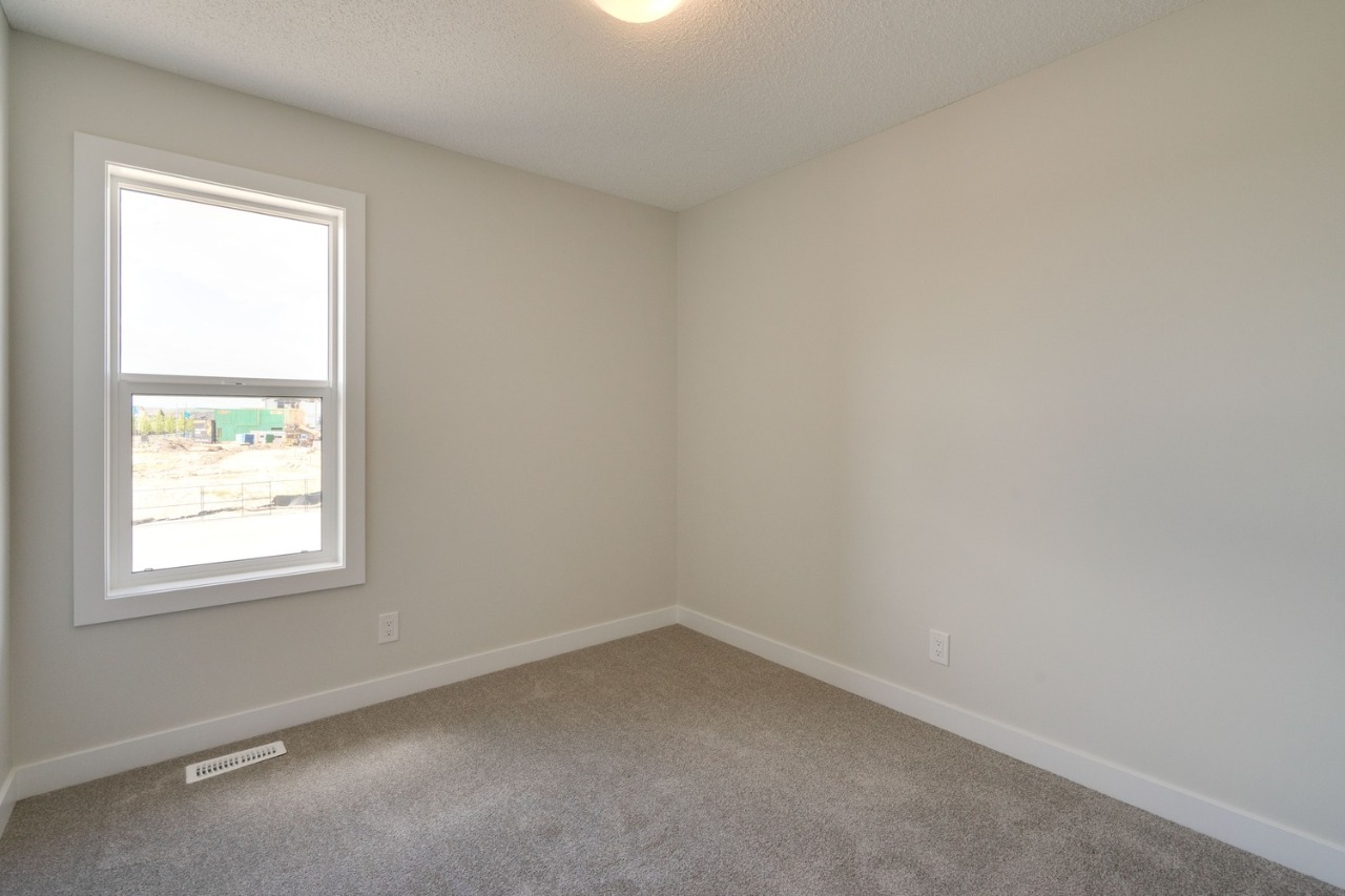 Listing Image 24