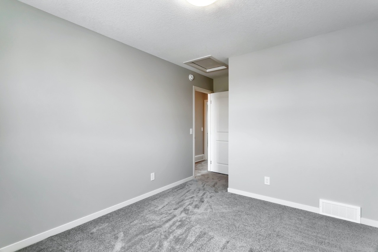 Listing Image 30
