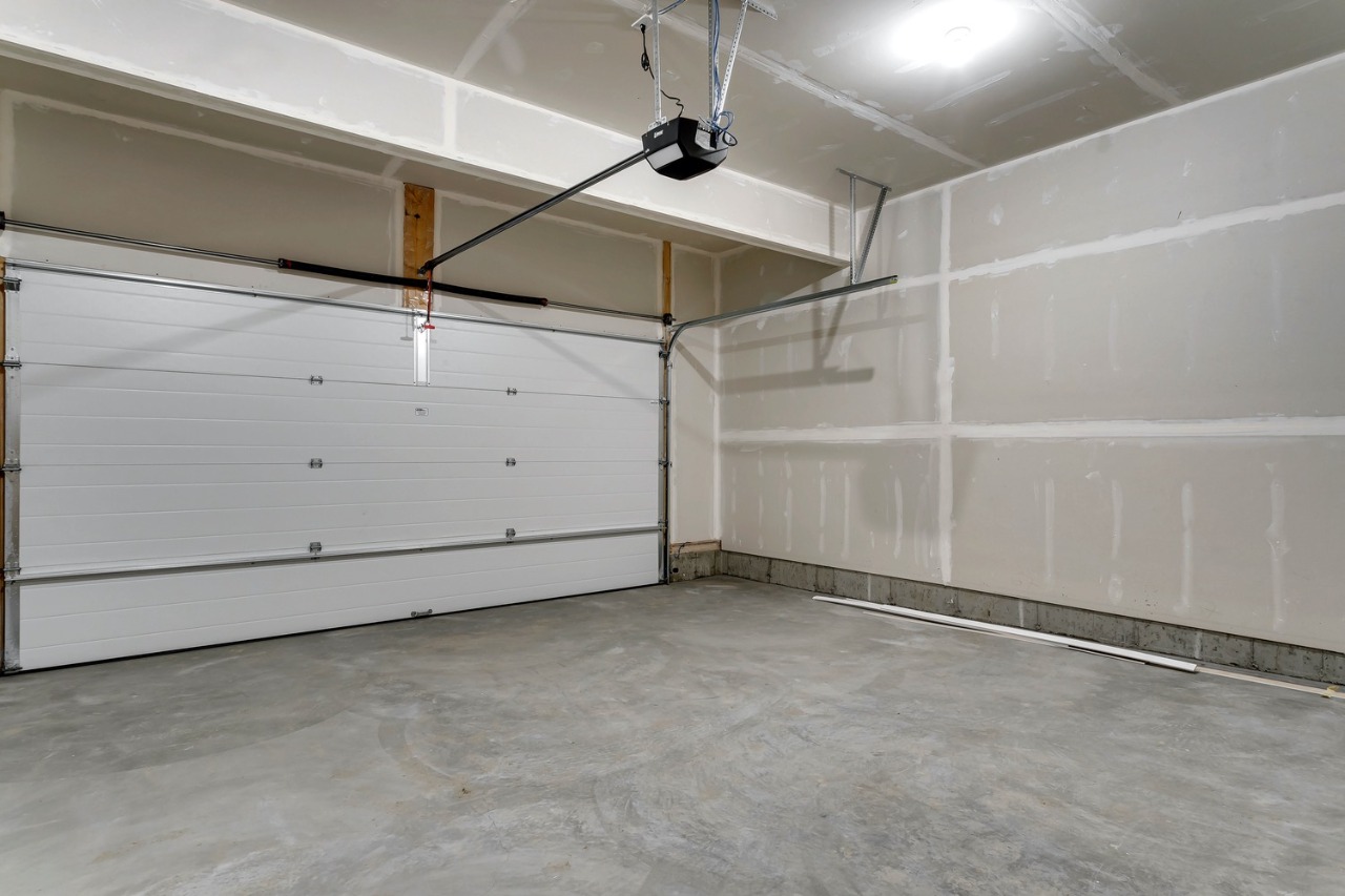 Listing Image 37