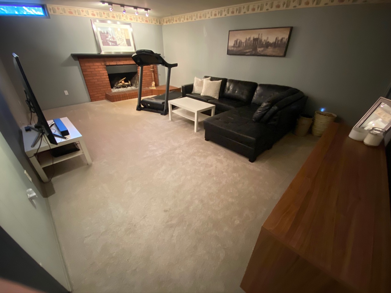 Listing Image 17