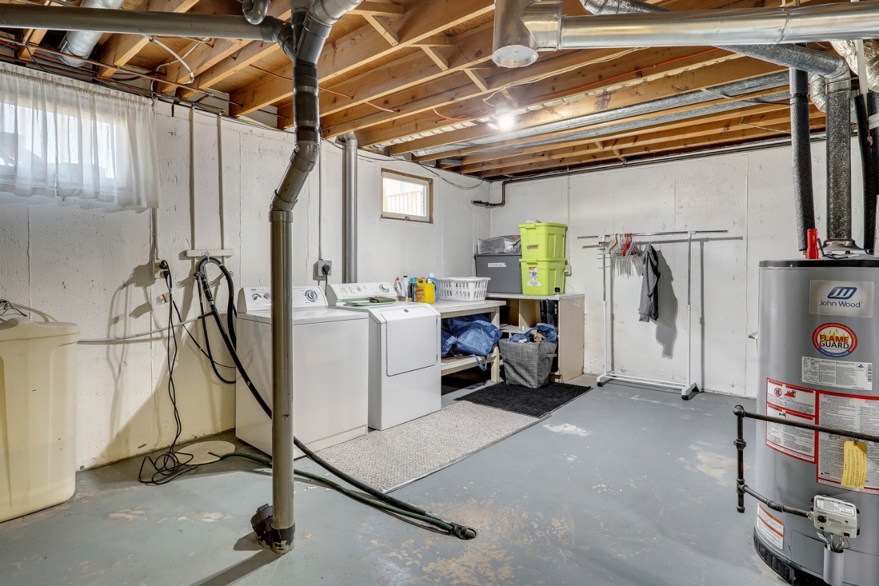 Listing Image 41