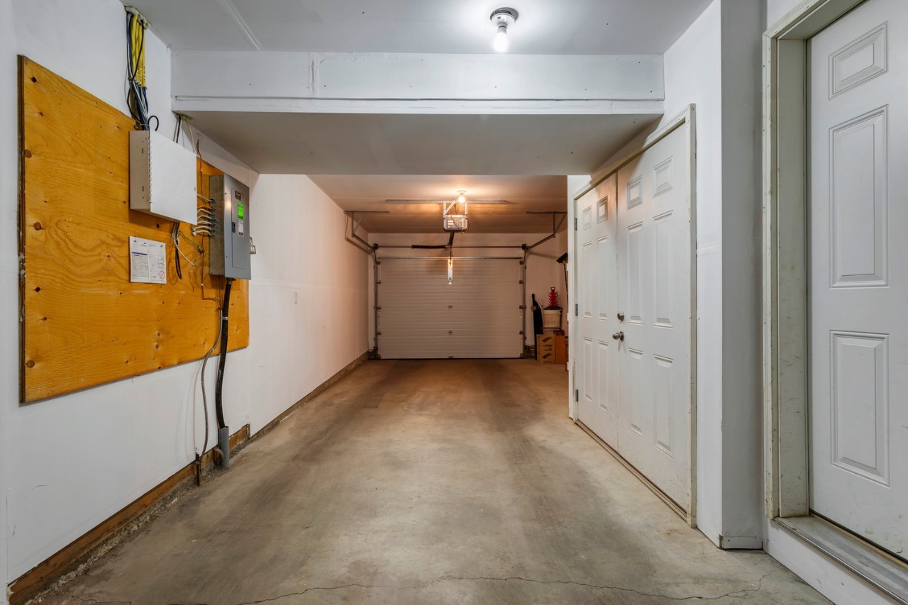 Listing Image 29