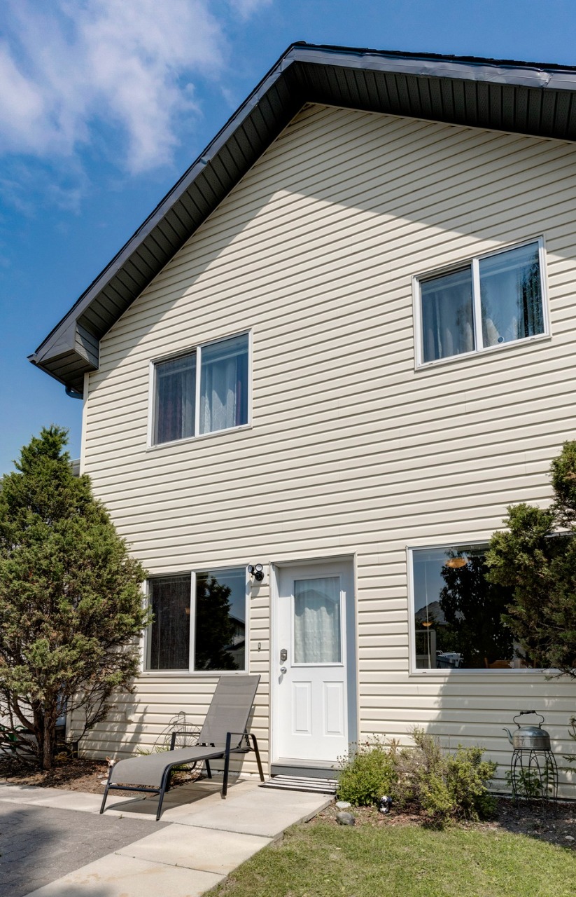Listing Image 48