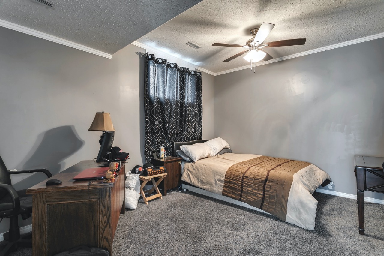 Listing Image 61