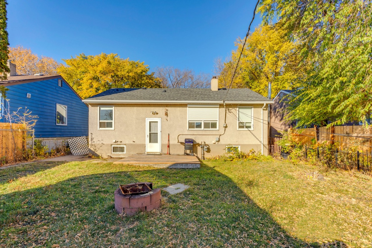 Listing Image 52
