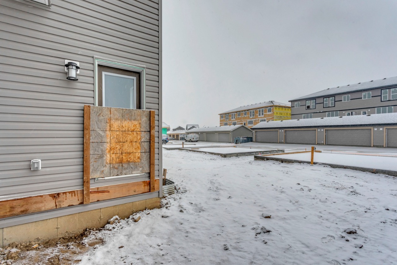 Listing Image 50