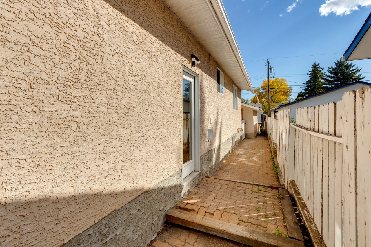 Listing Image 51