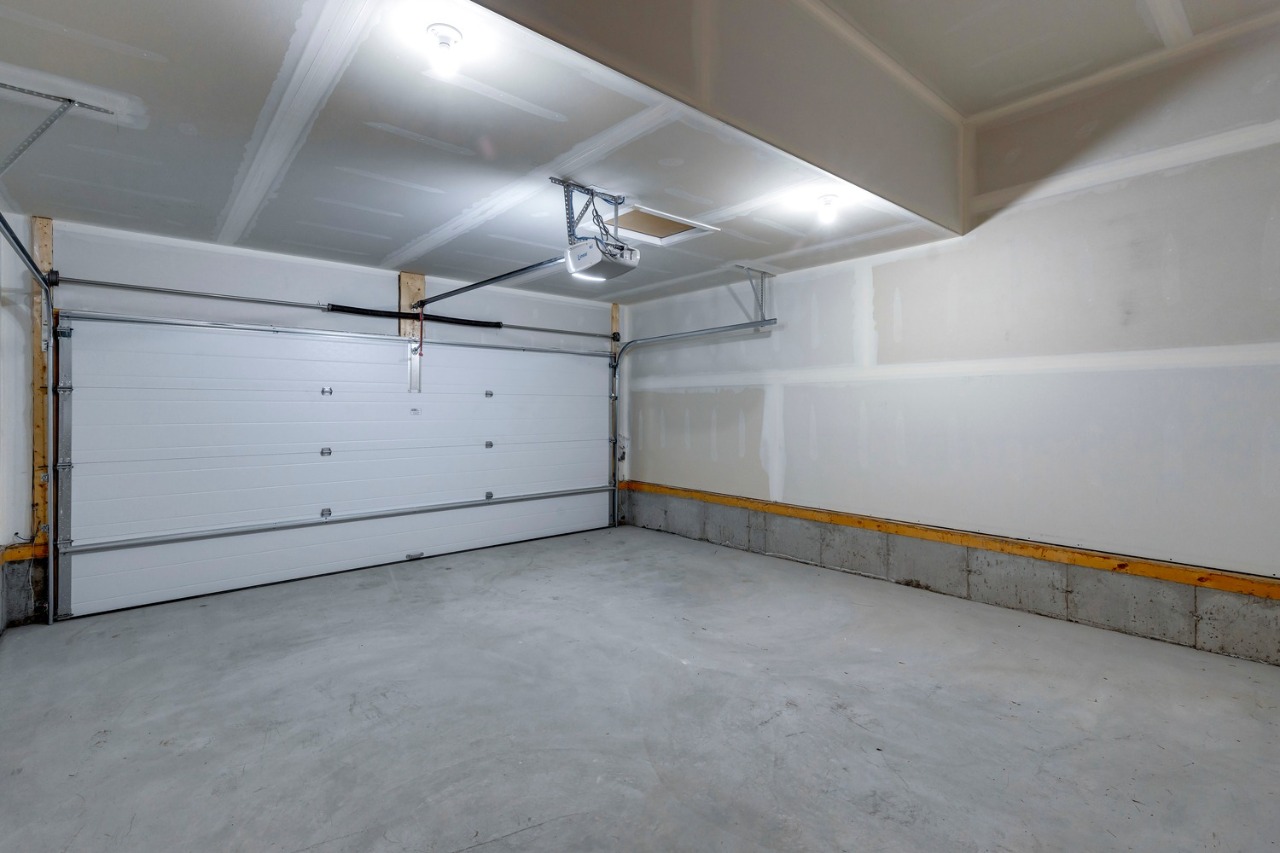 Listing Image 50