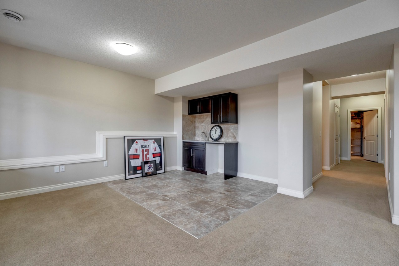 Listing Image 56