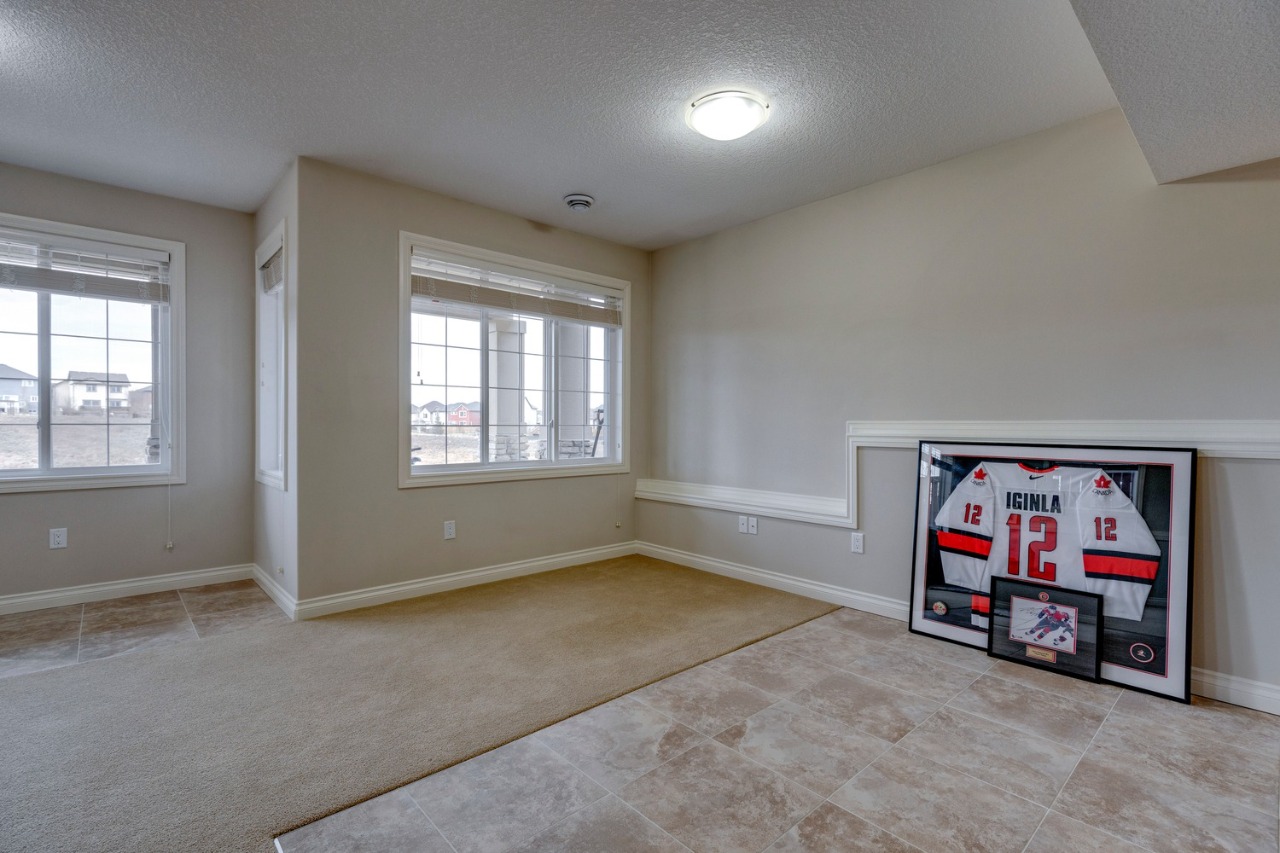 Listing Image 57