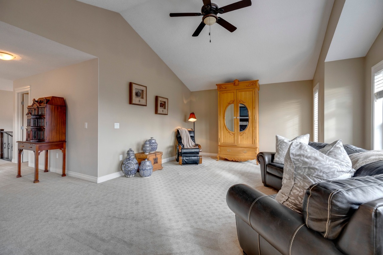 Listing Image 53