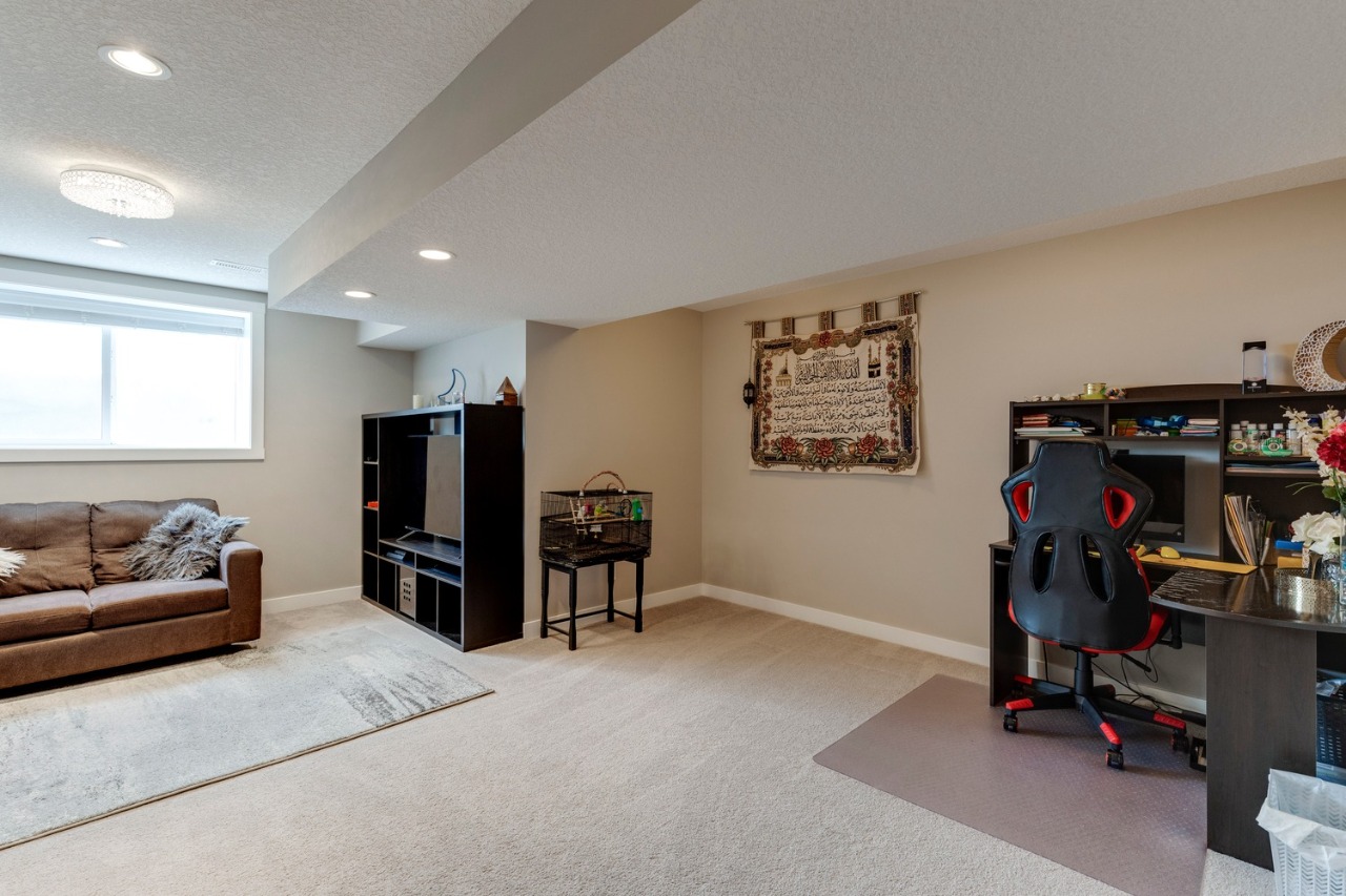 Listing Image 37