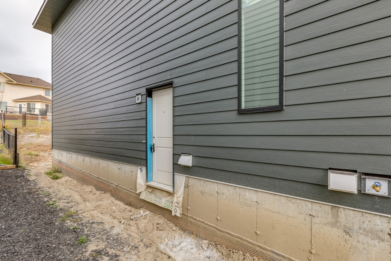 Listing Image 43