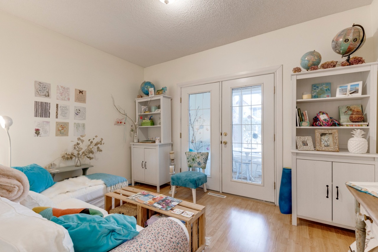 Listing Image 15