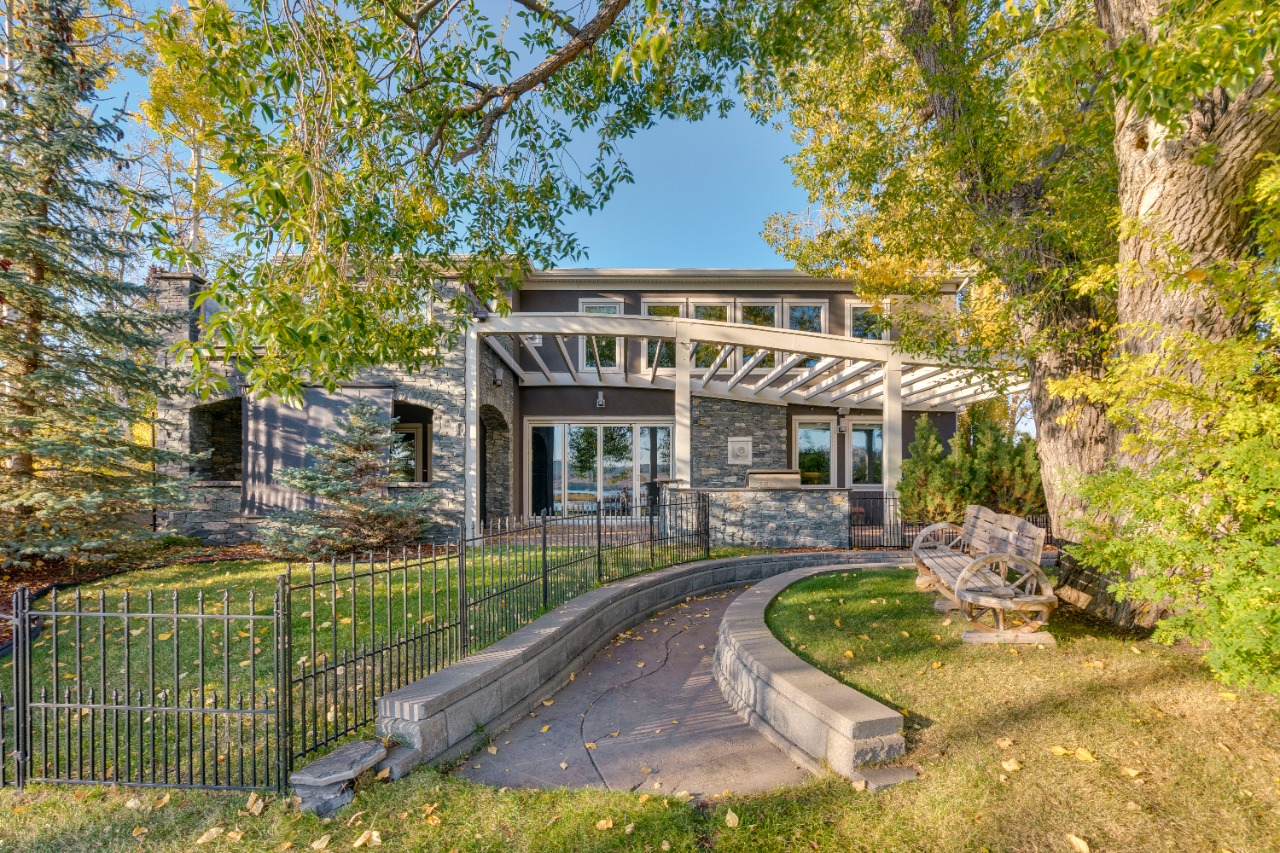 Listing Image 11