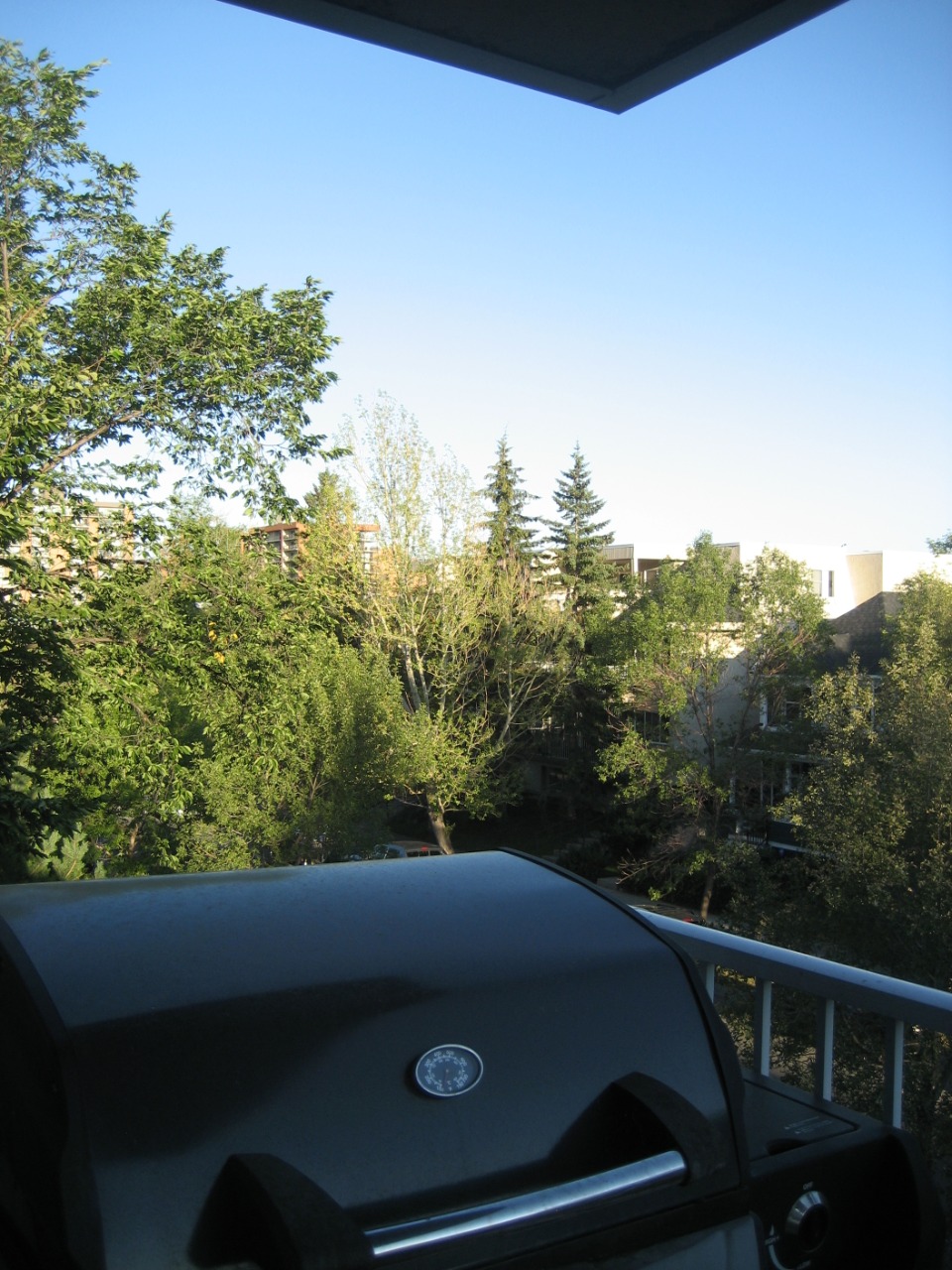 Listing Image 16