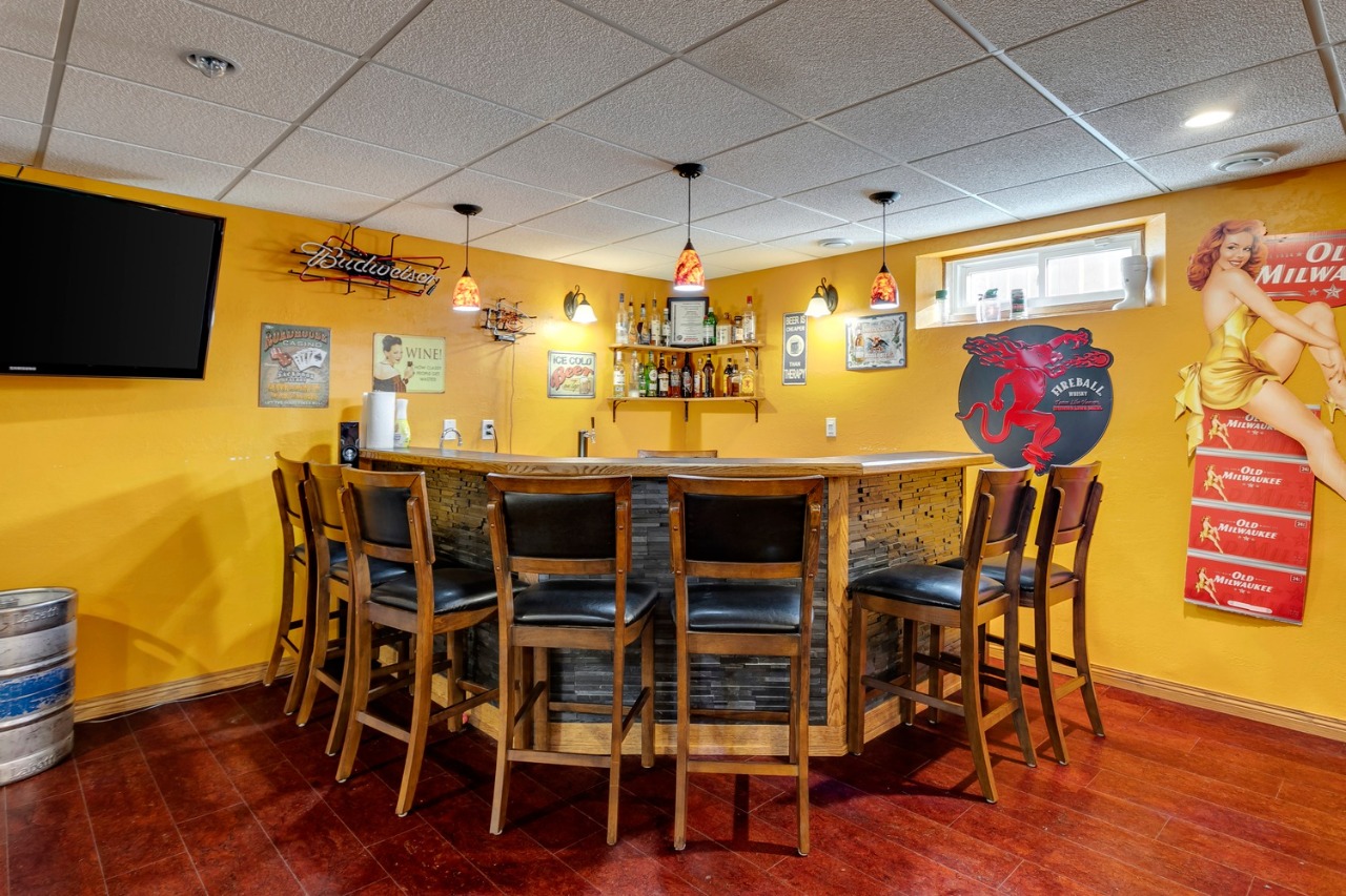 Listing Image 35