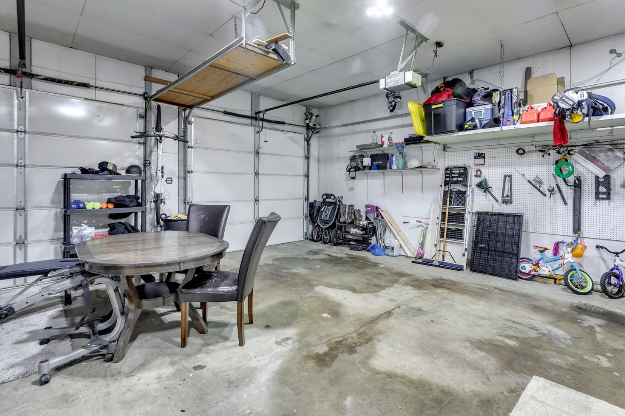 Listing Image 38