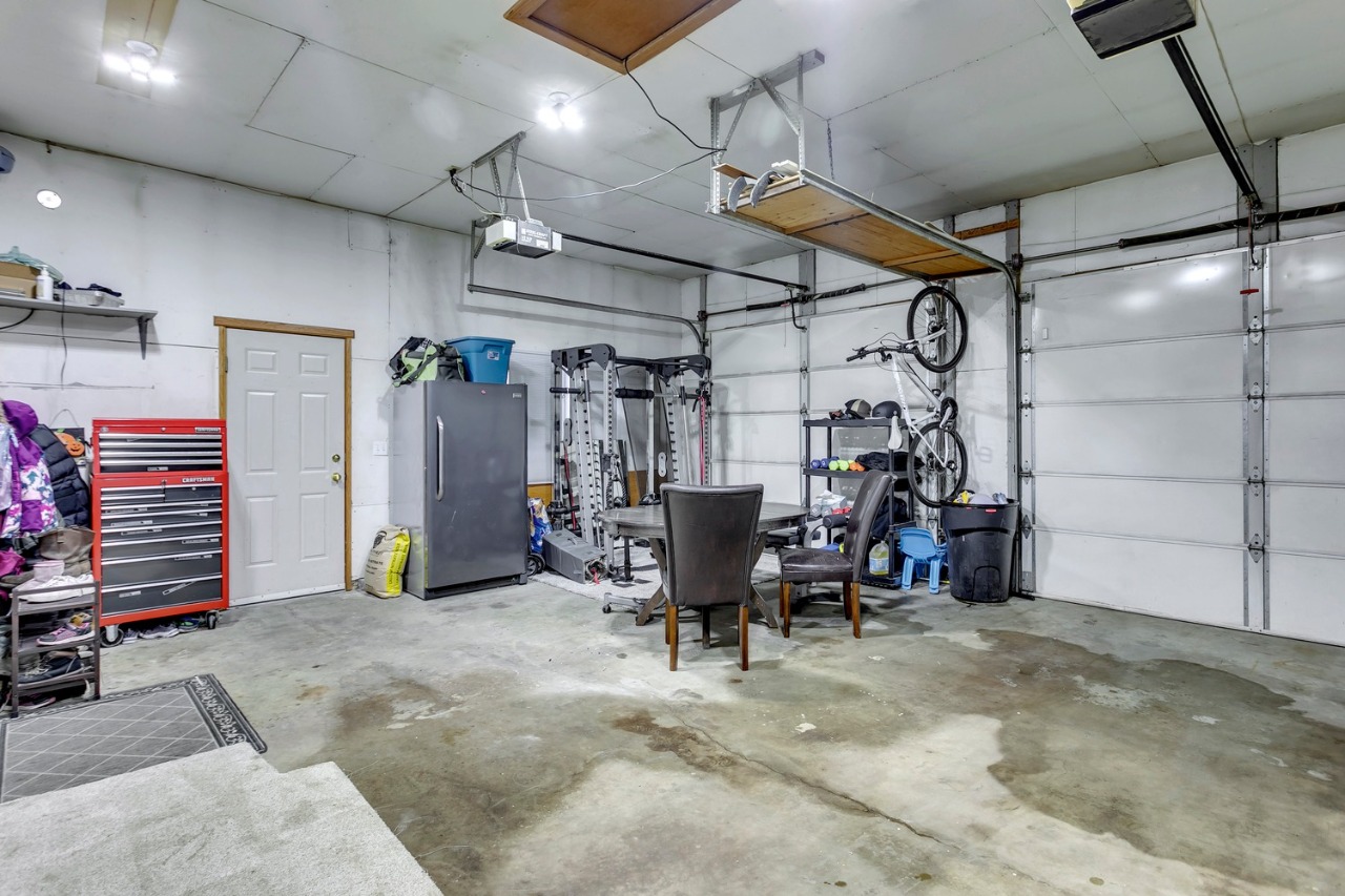 Listing Image 41