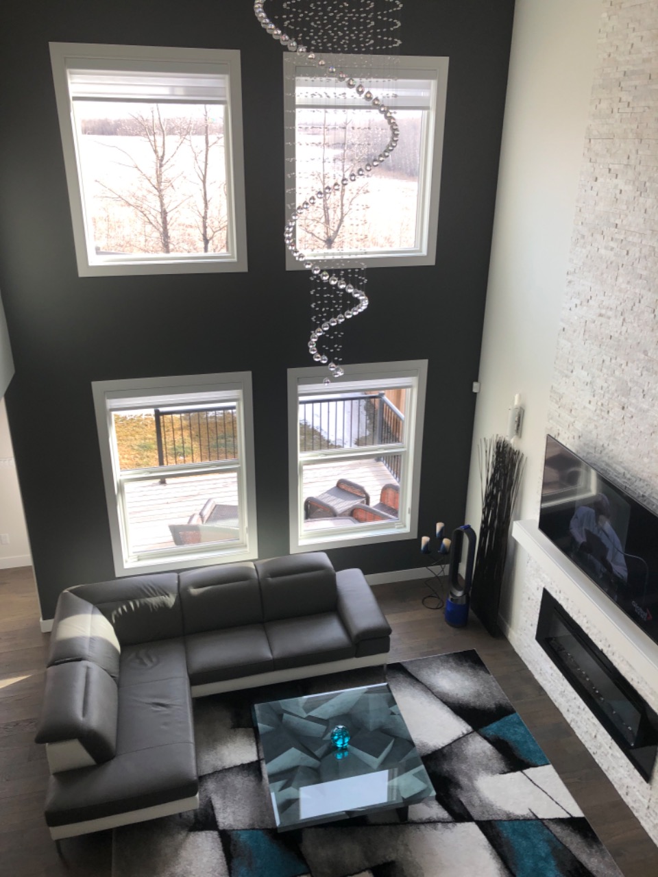 Listing Image 22