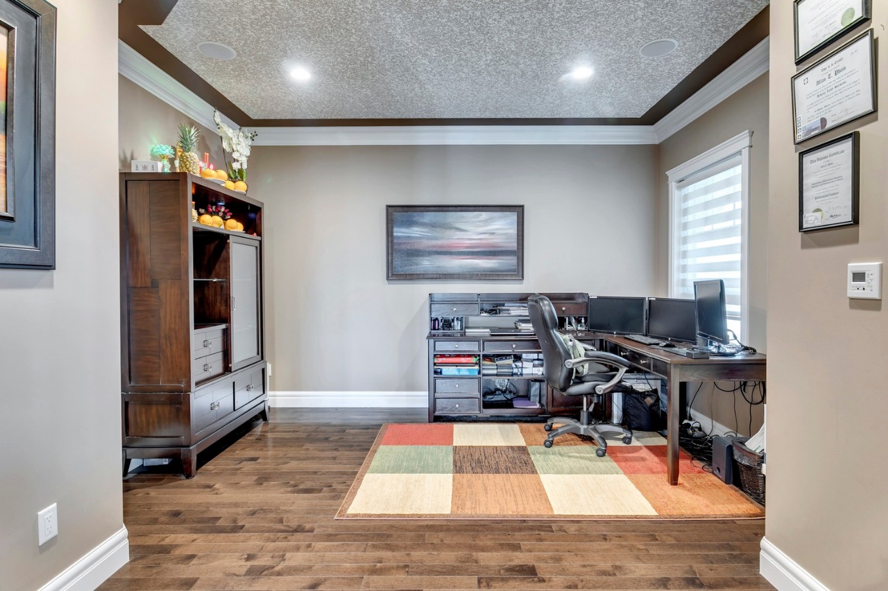 Listing Image 22