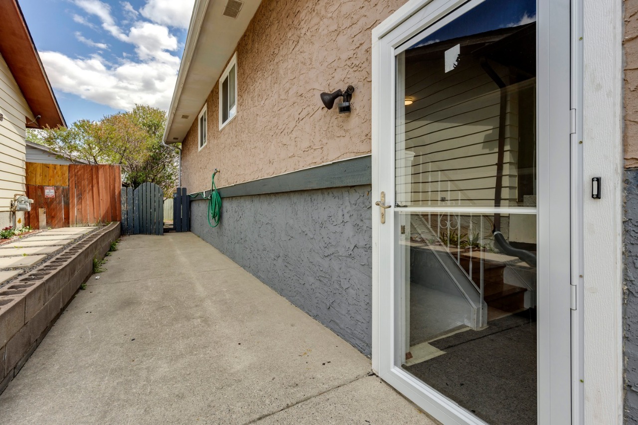 Listing Image 28