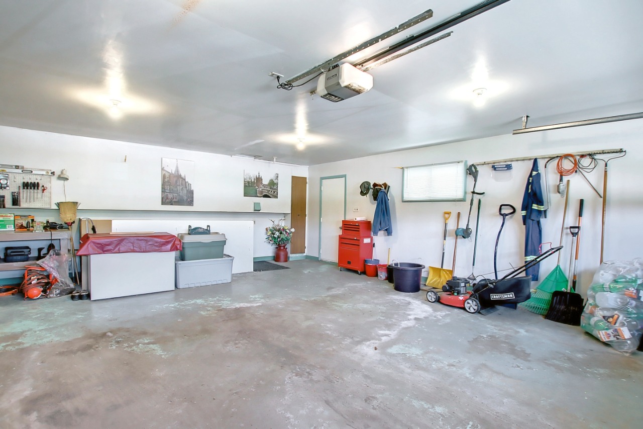 Listing Image 52