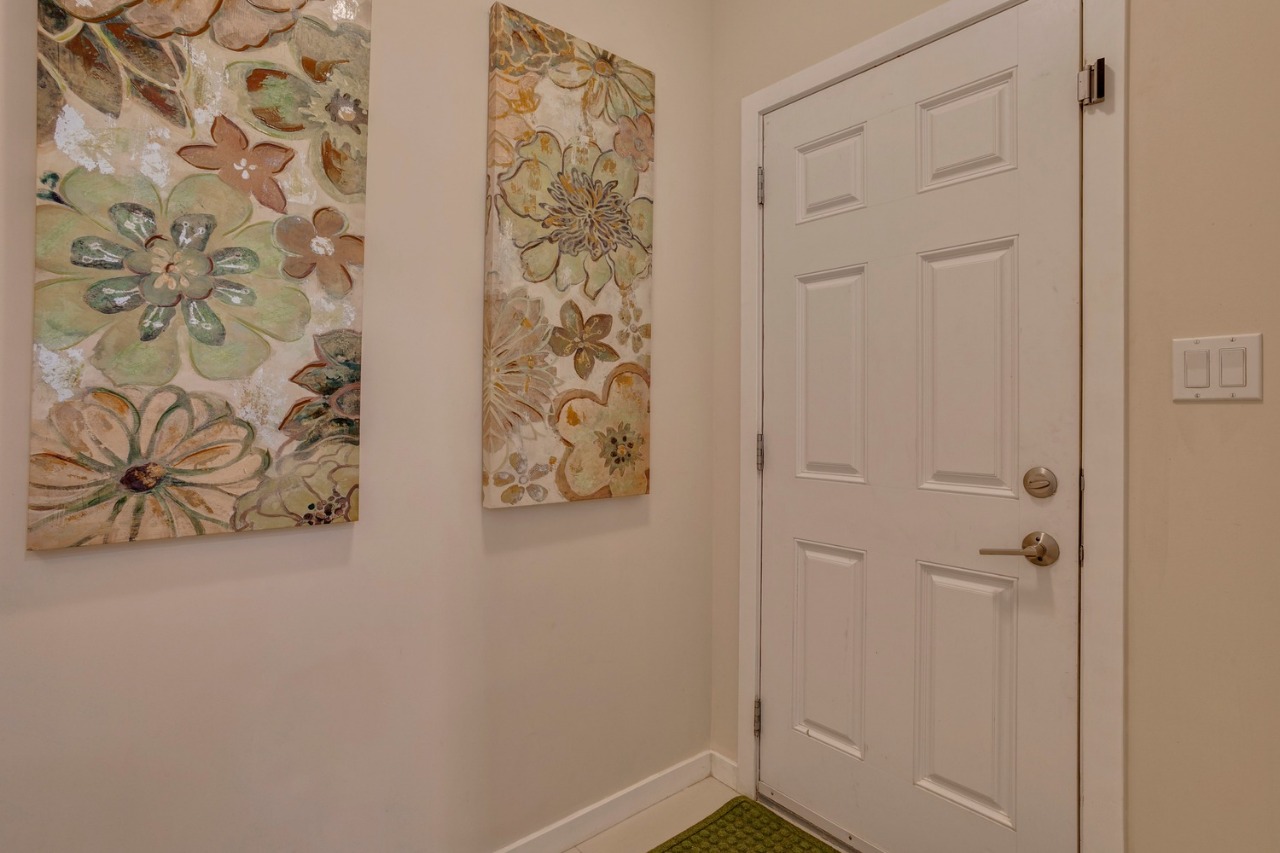 Listing Image 38