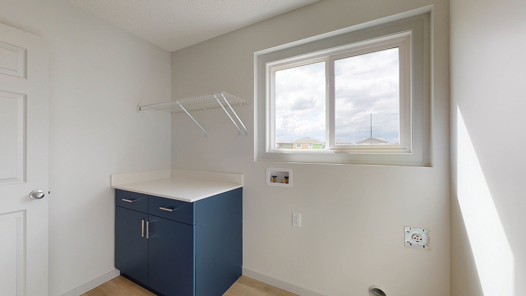Listing Image 38