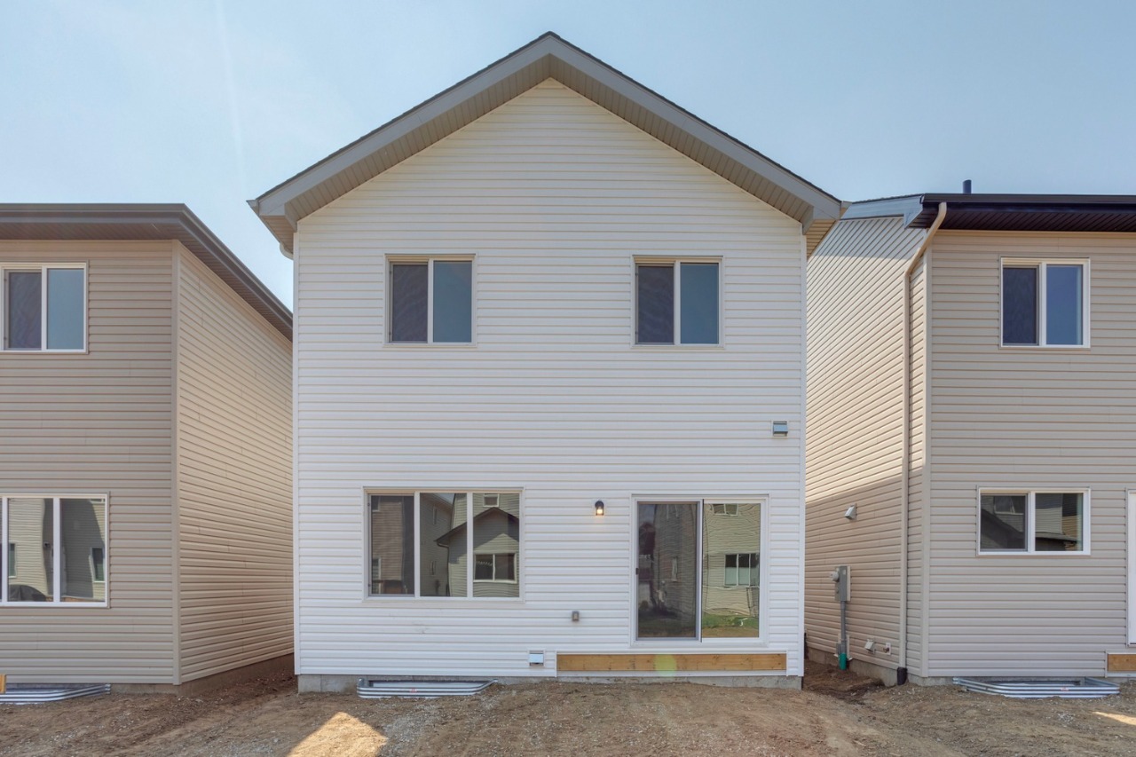 Listing Image 29