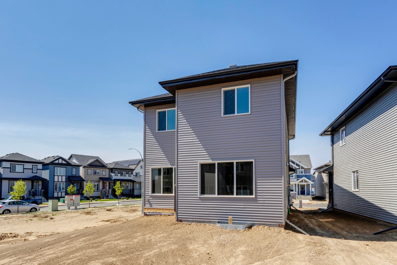 Listing Image 40