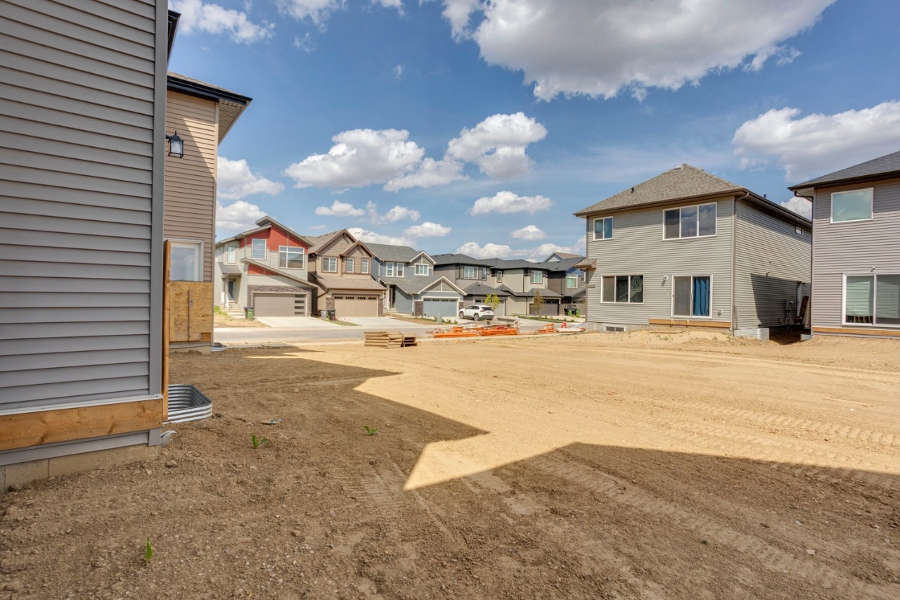 Listing Image 33