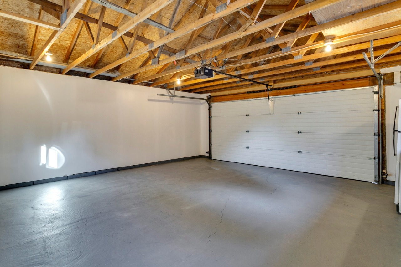 Listing Image 55