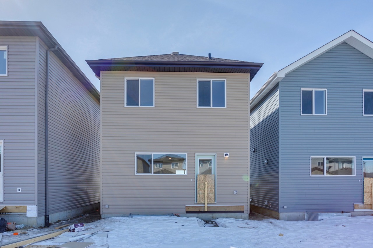 Listing Image 32