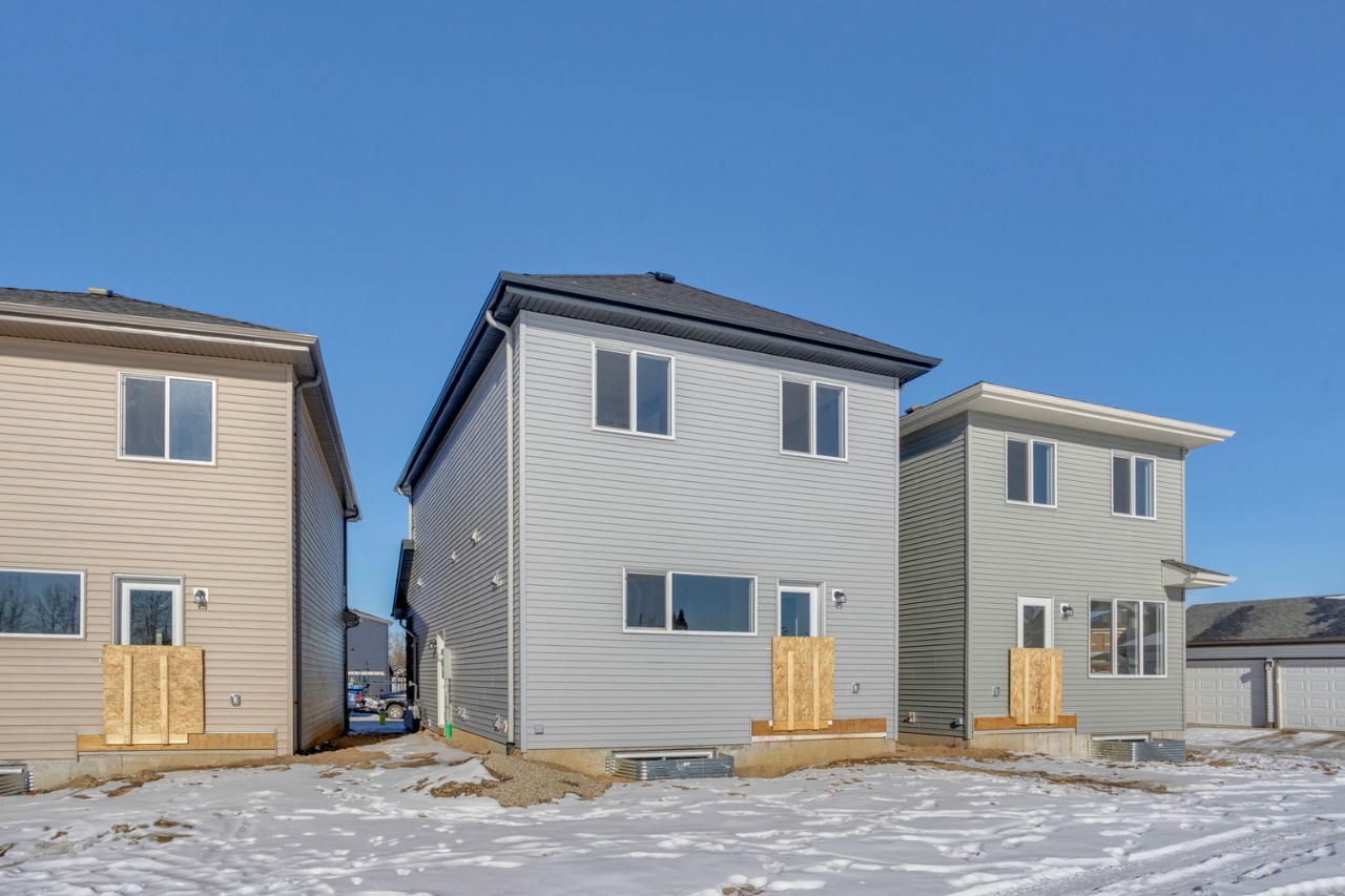 Listing Image 32