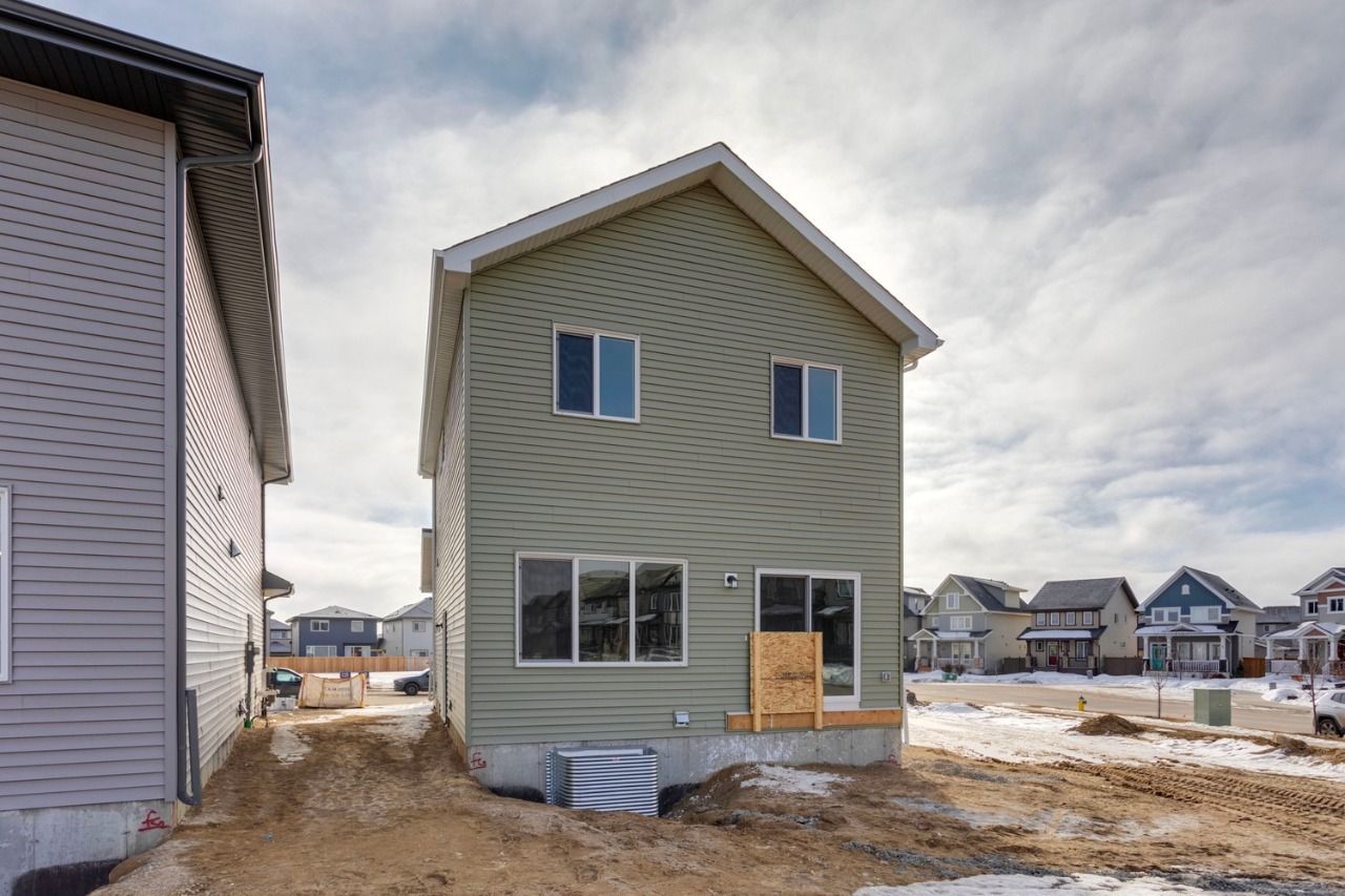 Listing Image 32