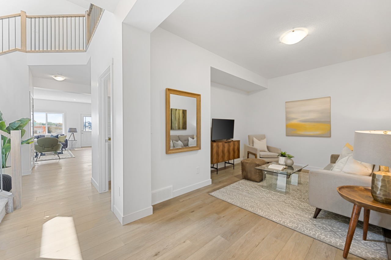 Listing Image 6