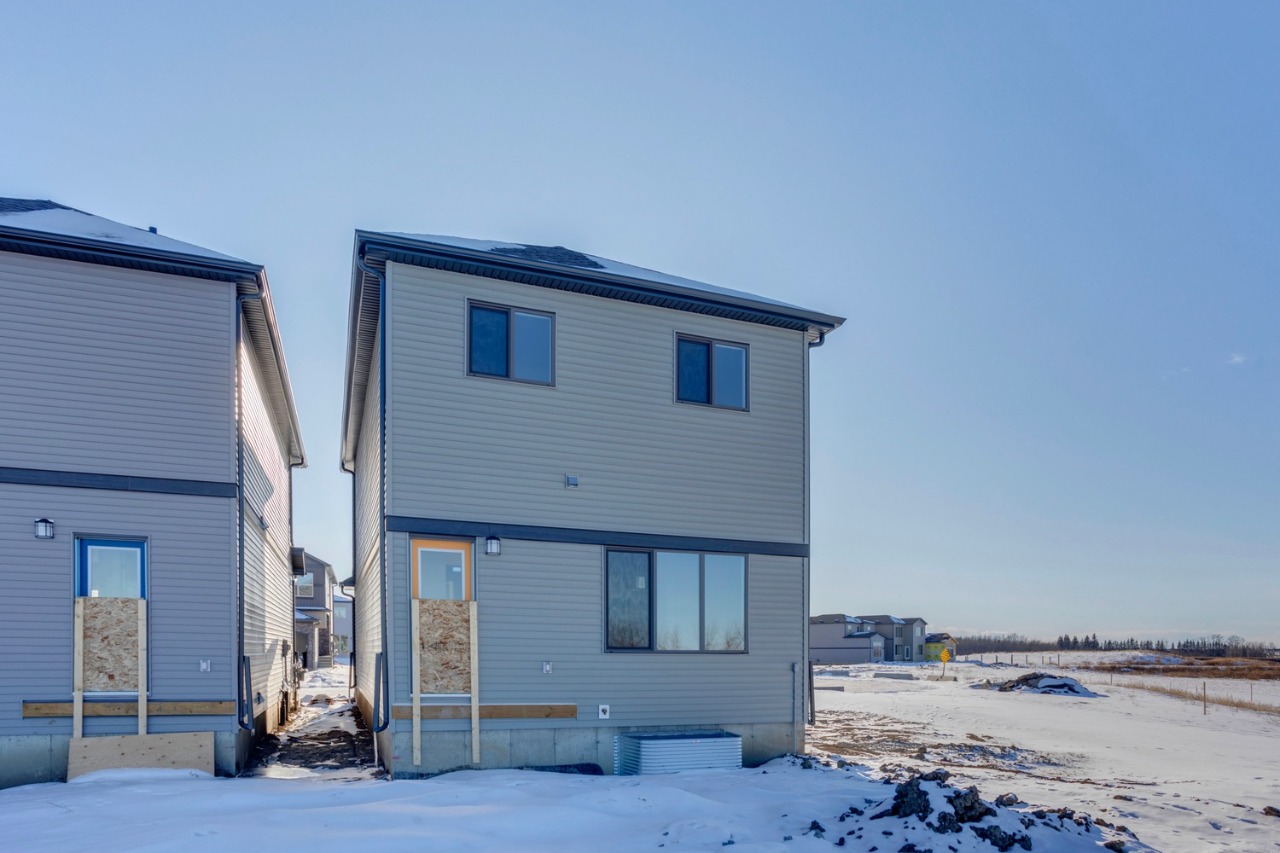 Listing Image 40