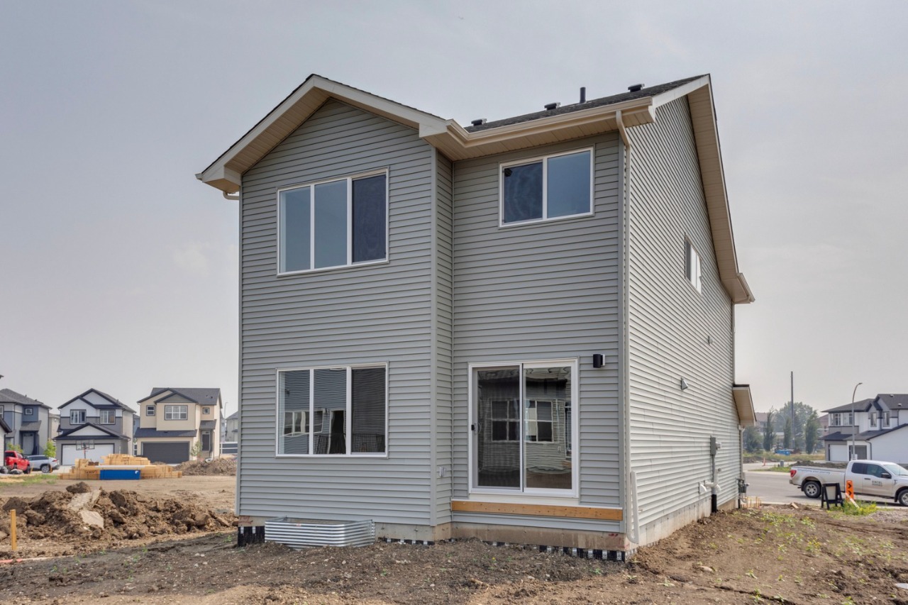 Listing Image 32