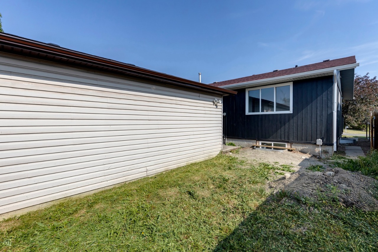 Listing Image 43