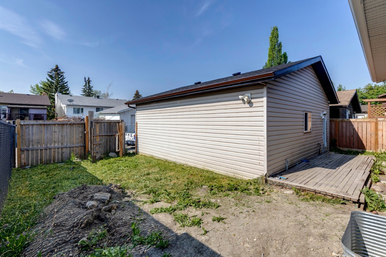 Listing Image 44