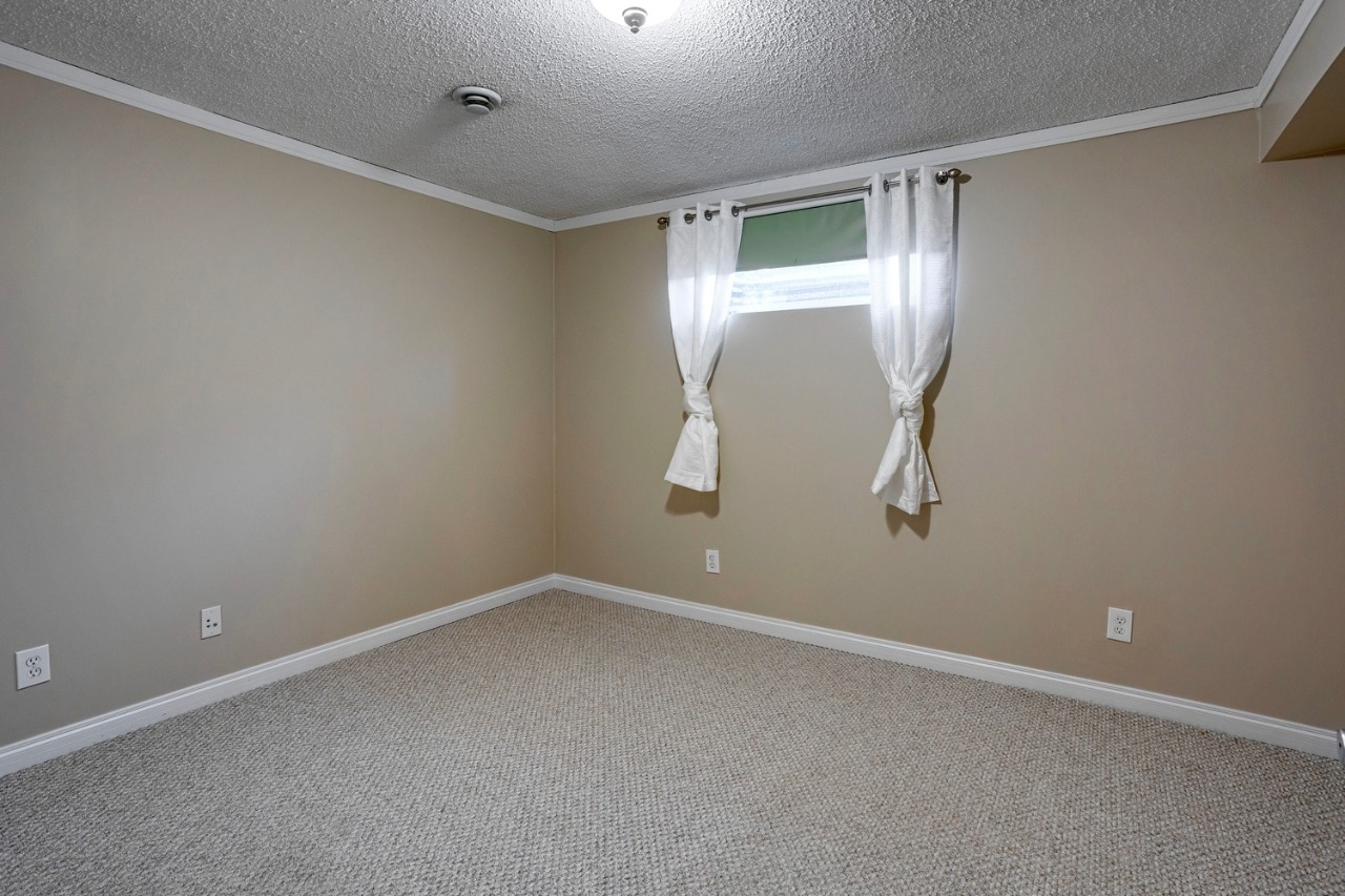 Listing Image 28
