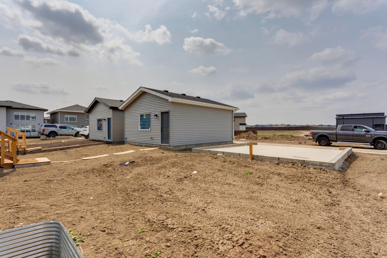 Listing Image 35