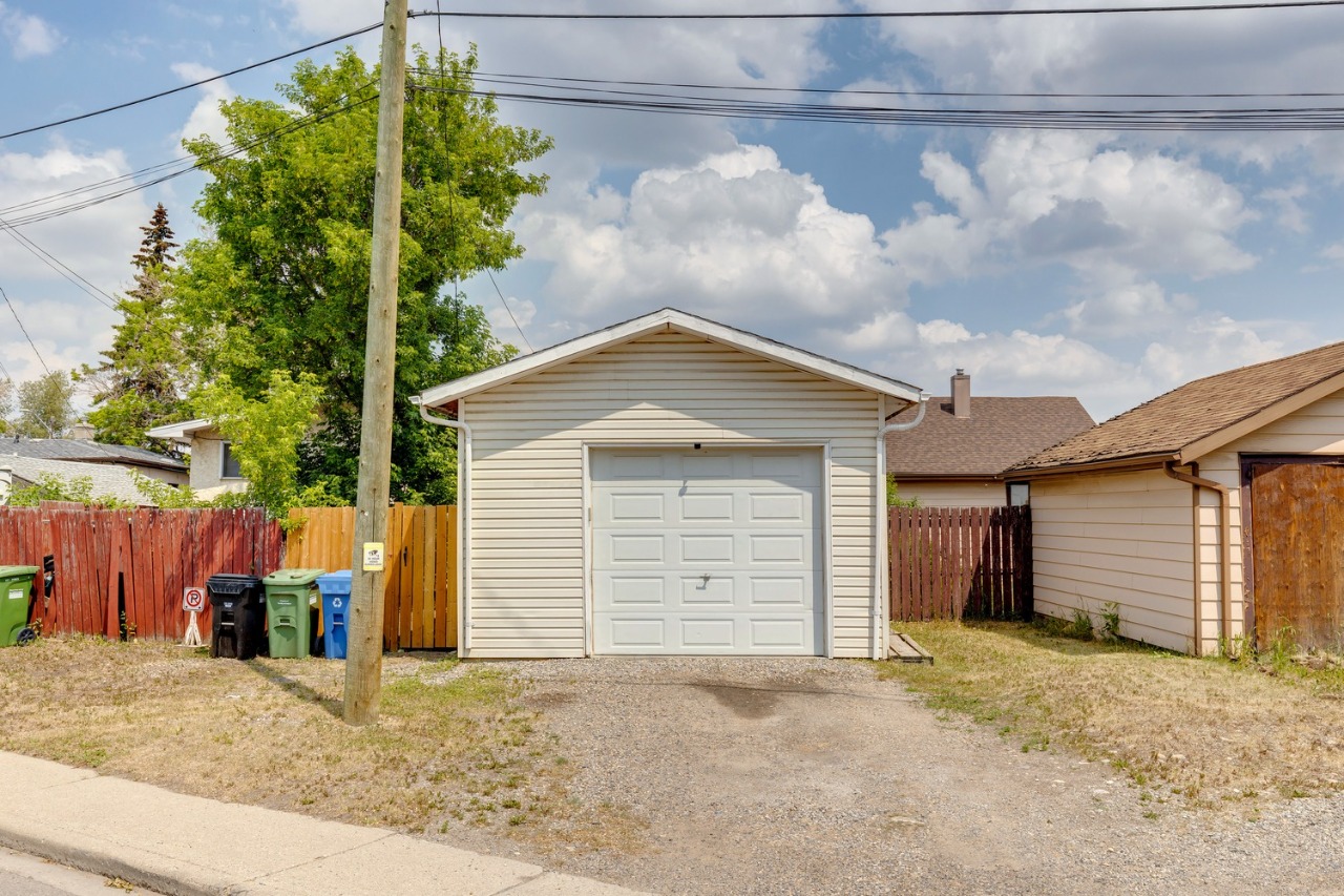 Listing Image 32