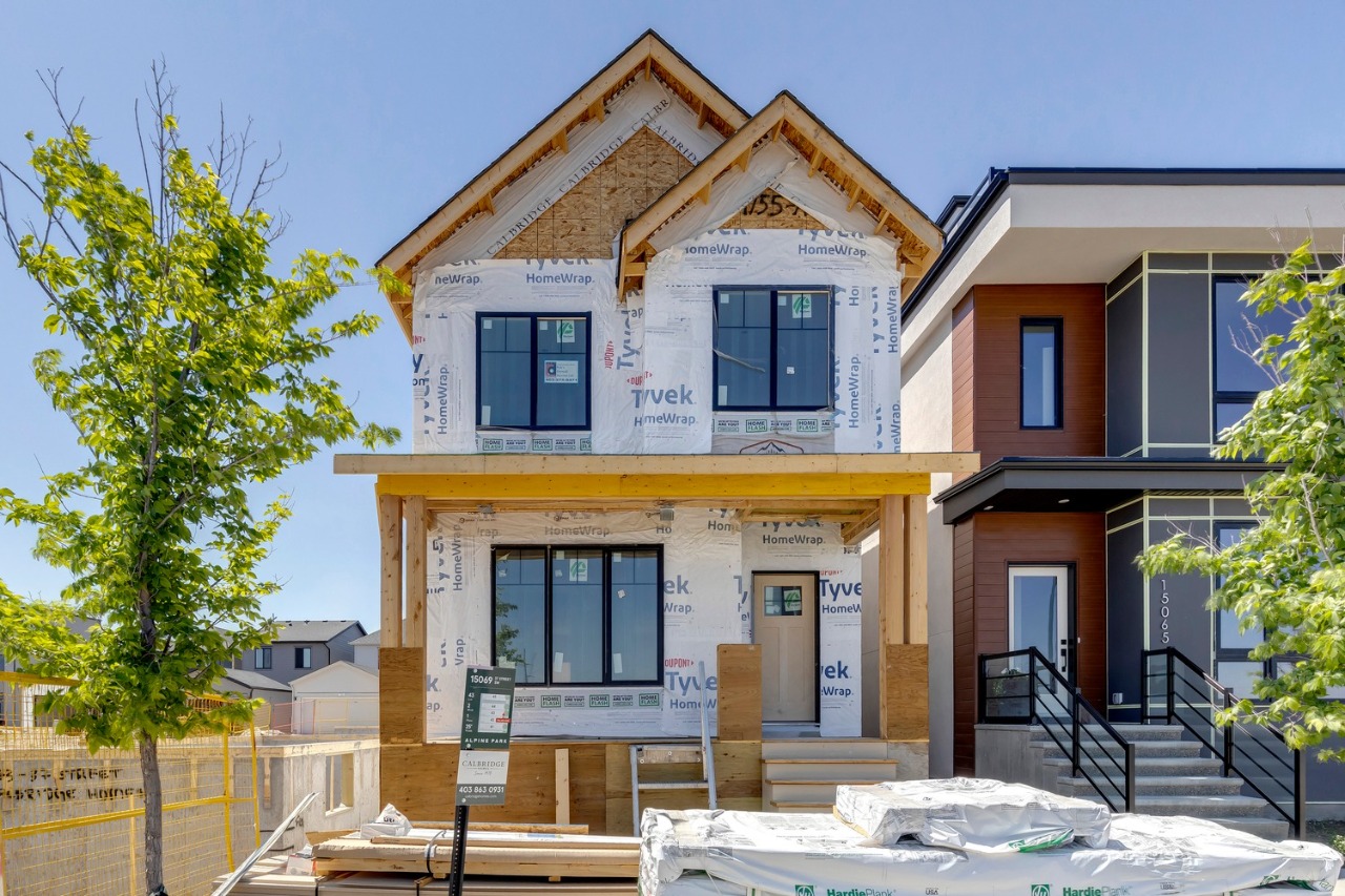 Listing Image 1