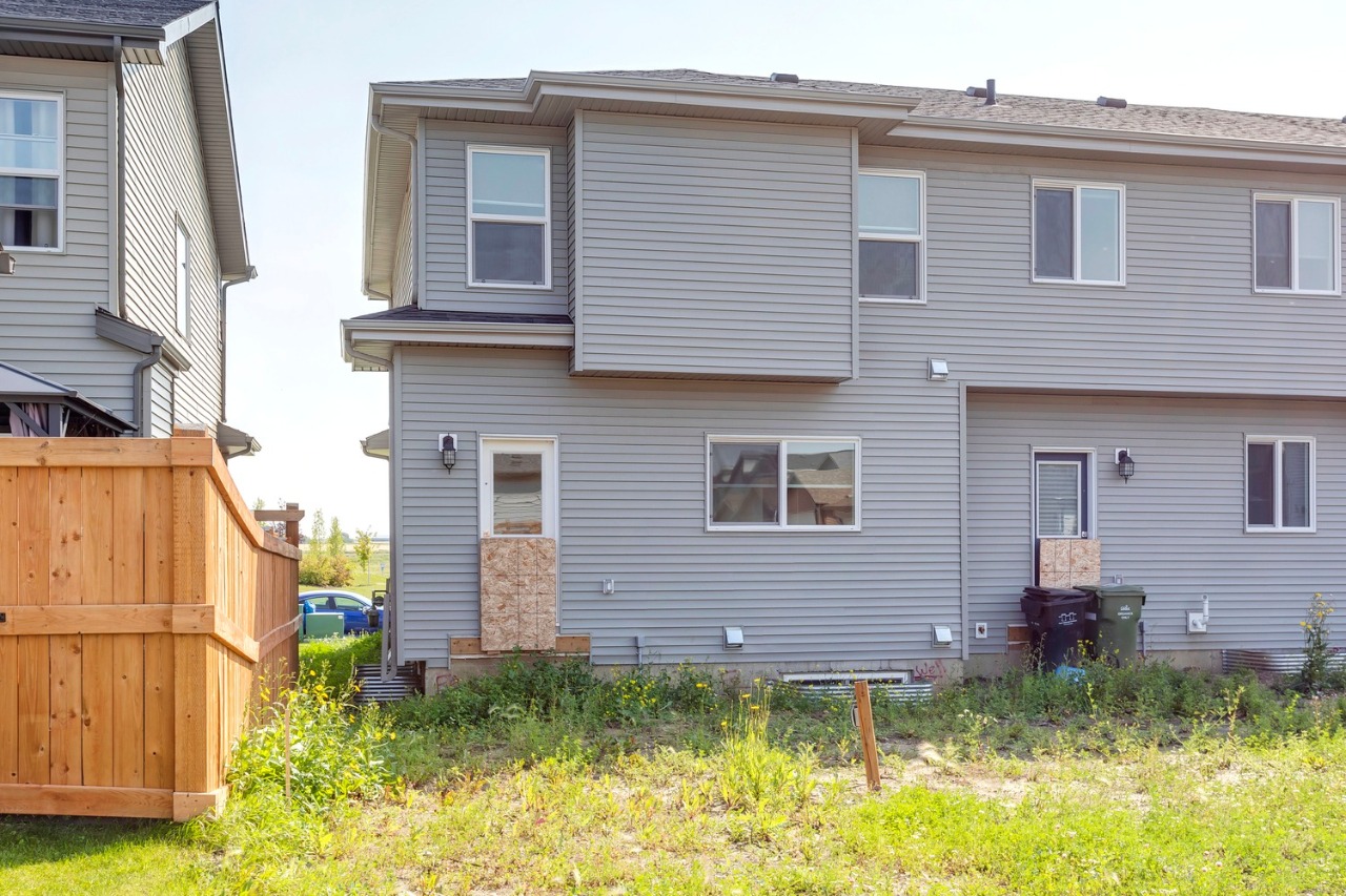 Listing Image 24