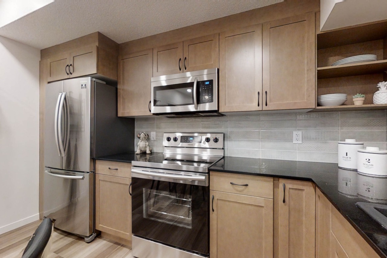 Listing Image 57