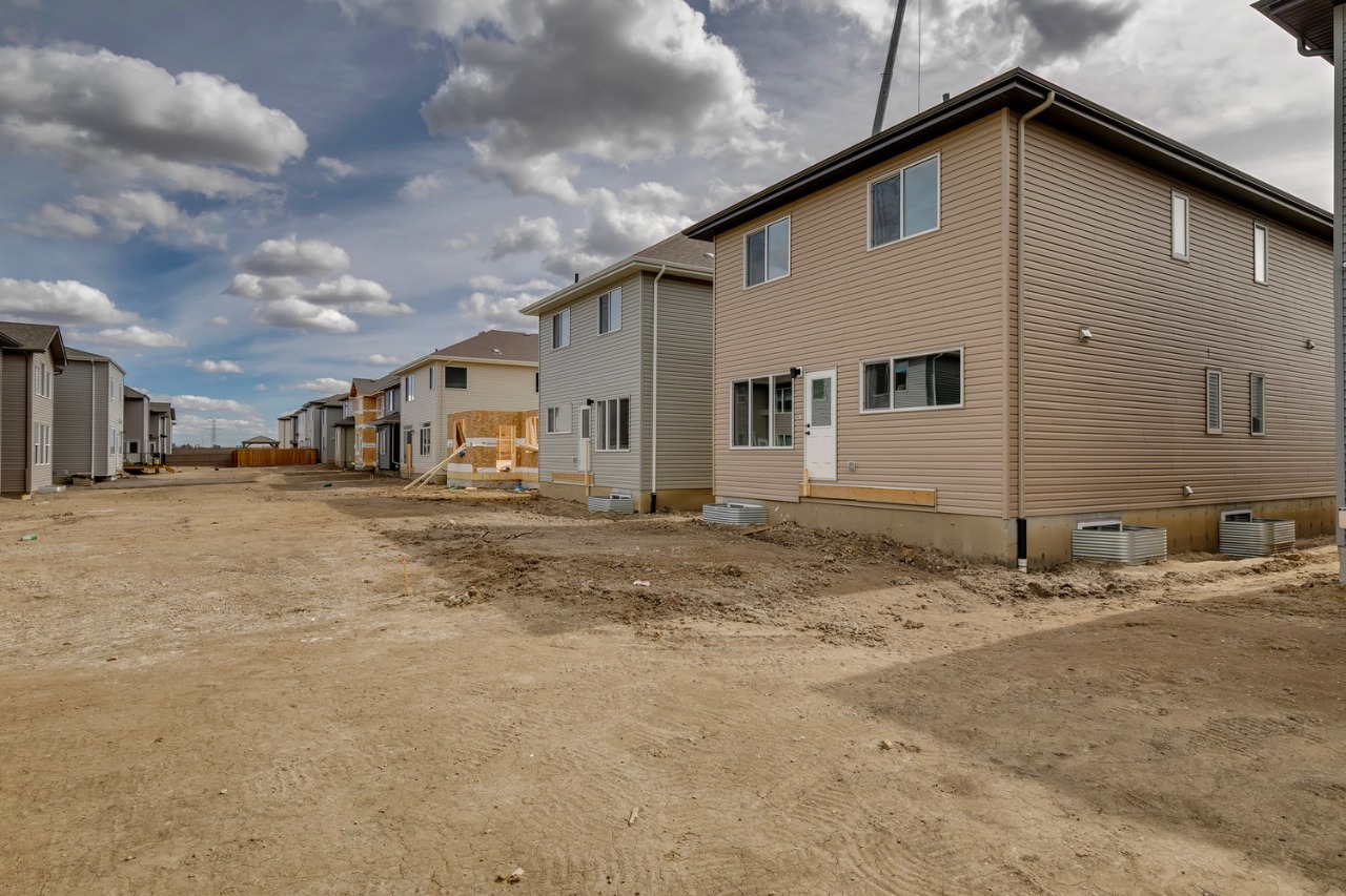 Listing Image 41